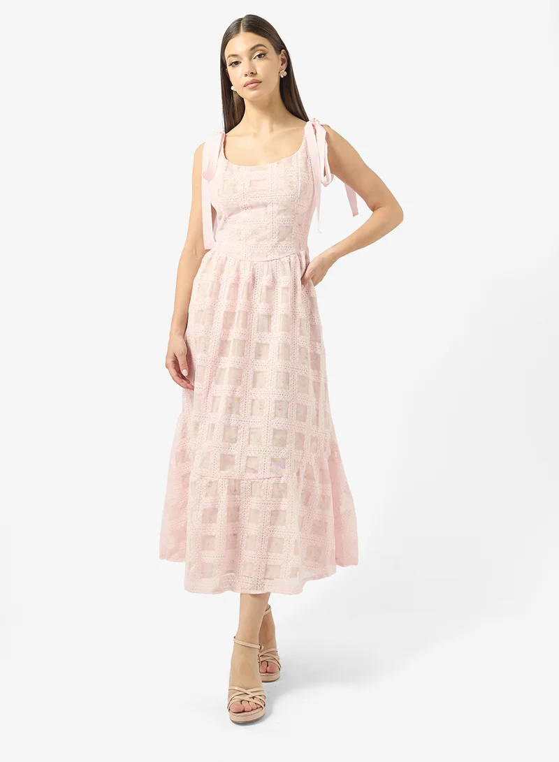 جاست مي فستان ميدي برباط على الكتف بتفاصيل دانتيل